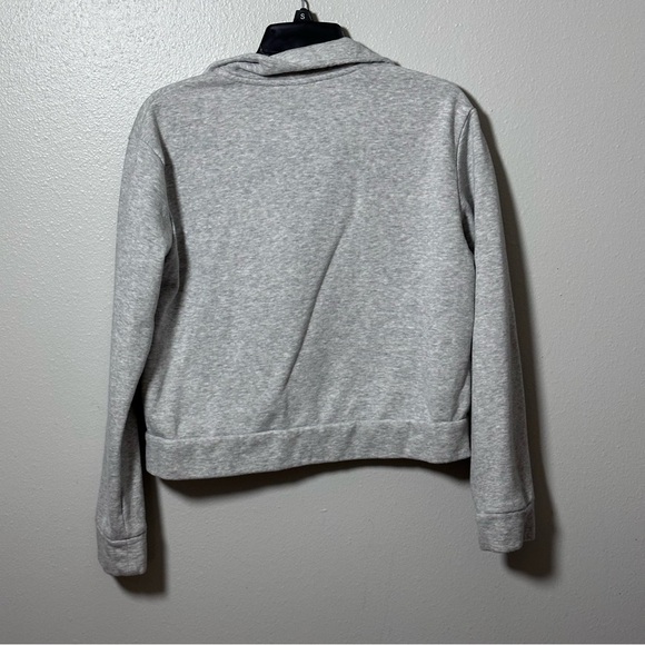 Puma Womens Hoodie Gray mock neck Pullover boxy Sweatshirt size Small - Picture 5 of 7